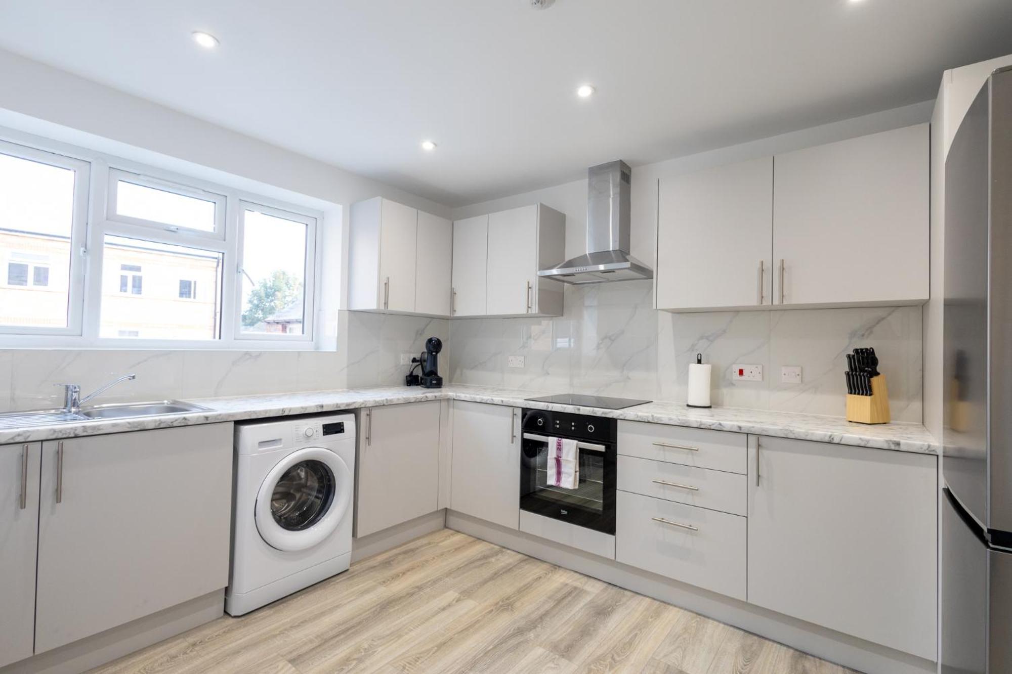 Stylist 2Bd Flat Watford Central Kültér fotó